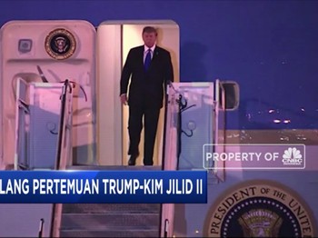 Jelang KTT AS-Korut, Trump Tiba di Hanoi