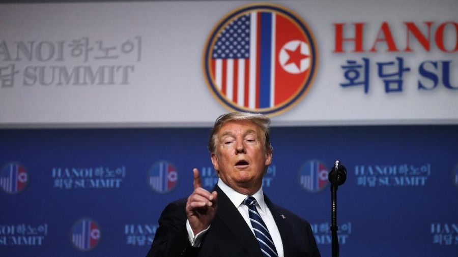Presiden Amerika Serikat (AS) Donald Trump membeberkan penyebab pertemuannya dengan Pemimpin Korea Utara Kim Jong Un gagal menghasilkan kesepakatan.