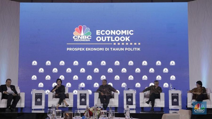 CNBC Indonesia menggelar Economic Outlook 2019 dengan tema 