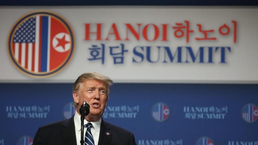 Presiden Amerika Serikat (AS) Donald Trump mengatakan dirinya dan Pemimpin Korea Utara Kim Jong Un banyak membicarakan China selama pertemuan mereka.