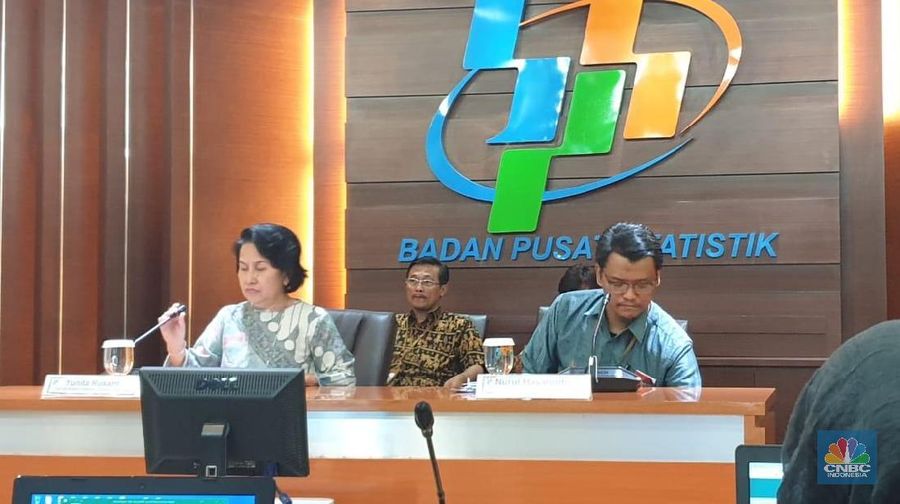 Badan Pusat Statistik (BPS) melaporkan perkembangan harga beras di penggilingan sepanjang Februari 2019.