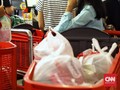 Kemenkeu Usul Kantong Plastik Kena Cukai Rp200 per Lembar