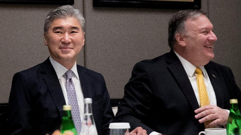 Mike Pompeo menyakinkan Filipina bahwa akan dipertahankan oleh Amerika Serikat tentang tindakan China yang mengancam kebebasan navigasi di Laut China Selatan