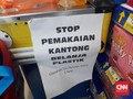Per 15 Maret, Plastik di Hypermart Gajah Mada Berbayar