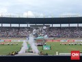 Spanduk Bobotoh Anti Mafia Bola Warnai Laga Persib Vs PS Tira