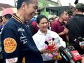 Belanja untuk Cucu, Jokowi Habis Rp400 Ribu di Pasar Kendari