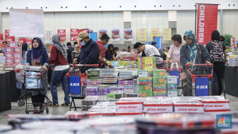 Bazar buku terbesar di Indonesia, Big Bad Wolf (BBW) kembali diselenggarakan untuk yang keempat kalinya.
