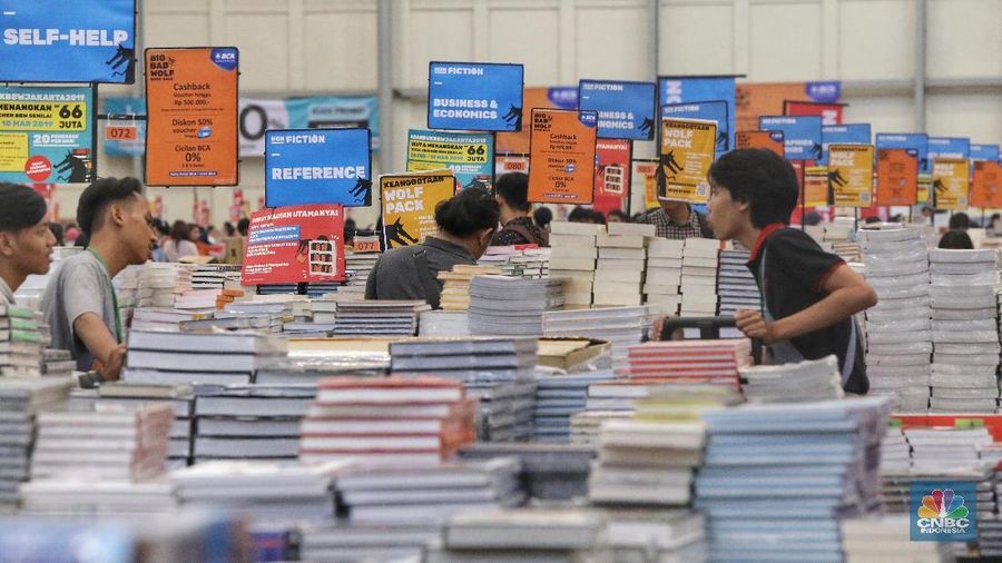 Bazar buku terbesar di Indonesia, Big Bad Wolf (BBW) kembali diselenggarakan untuk yang keempat kalinya.