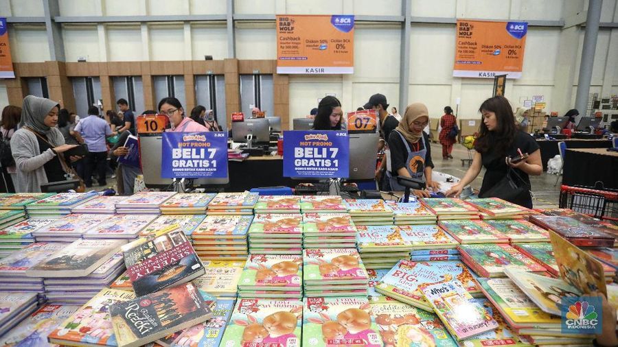 Bazar buku terbesar di Indonesia, Big Bad Wolf (BBW) kembali diselenggarakan untuk yang keempat kalinya.
