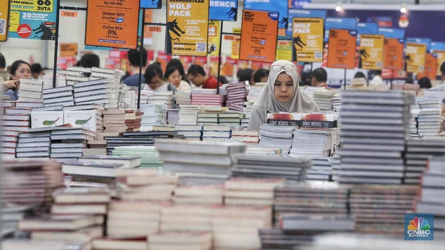 Bazar buku terbesar di Indonesia, Big Bad Wolf (BBW) kembali diselenggarakan untuk yang keempat kalinya.