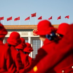 China: Perang Dagang dengan AS Pukul Ekonomi Dalam Negeri