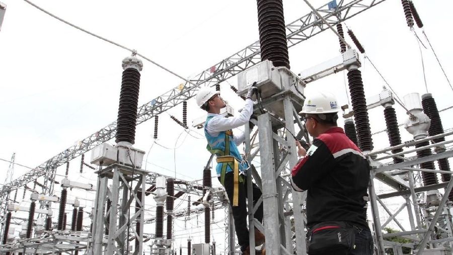 PT PLN (Persero) terus memutar otak demi mencari cara untuk menekan Tarif Dasar Listrik (TDL).