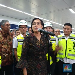 Sri Mulyani Buka Suara Soal Resesi AS, Bahayakah Bagi RI?