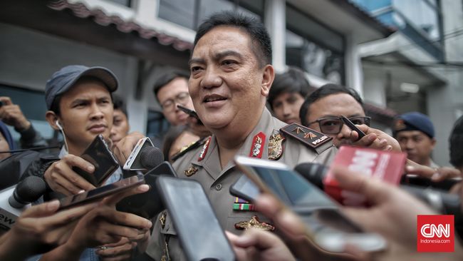 Polri Klaim Tak Ada Motif Politik dalam Pendataan Dukungan - CNN Indonesia