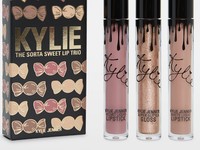 3 Wanita Ini Sukses Jadi Miliuner Dunia Berkat Jual Lipstick