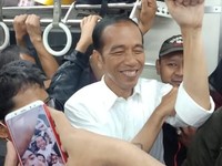 KRL Terguling dan Pengalaman Jokowi ke Bogor Pakai KRL