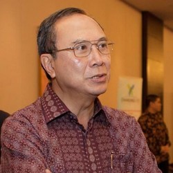 Punya Rp 67 T, Ini Sosok Pemilik Alfamart yang Tutup 400 Toko di 2024