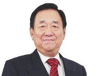 Bos AKRA Soegiarto Adikoesoemo Borong Saham 2,7 Juta Lembar