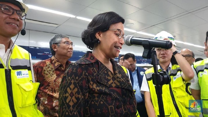 Sri Mulyani: Shalat Rajin, Naik Haji, Tapi Lihat Uang Lupa!