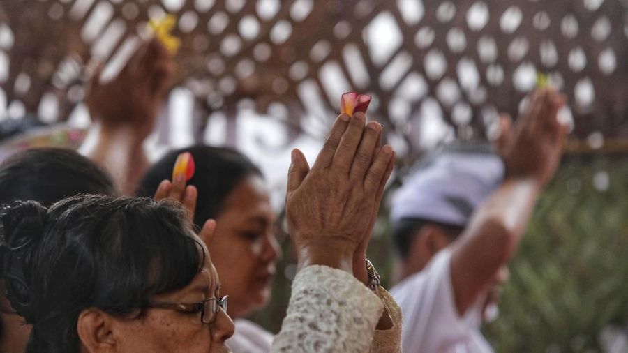 Kegiatan tersebut dalam rangka menyambut hari raya Nyepi Tahun Baru Saka 1941.