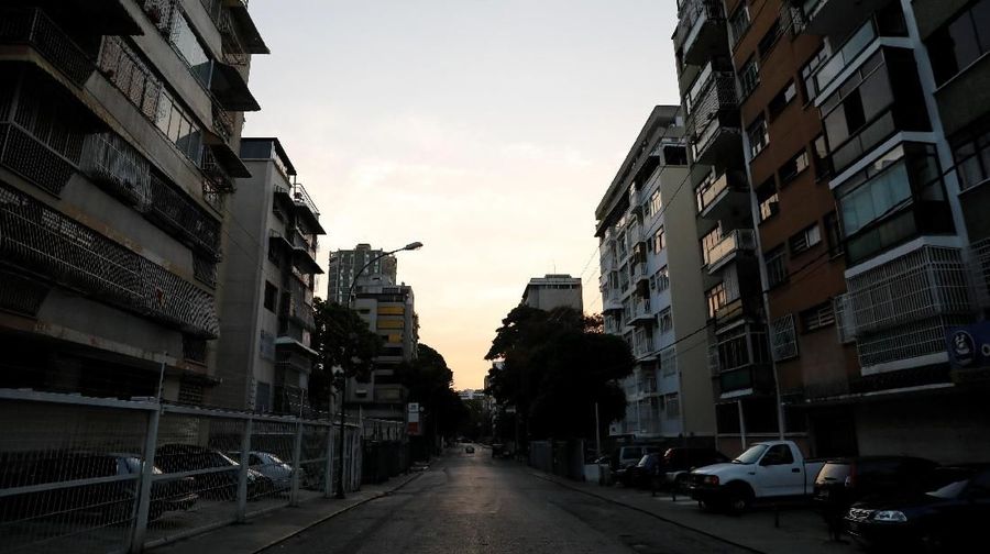 A general view of a street during a blackout in Caracas, Venezuela March 8, 2019. REUTERS/Manaure Quintero NO RESALES. NO ARCHIVES.
