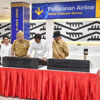 Jokowi Resmikan Bandara Radin Inten II