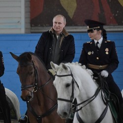 Putin Murka, Rusia Tak Bisa Tampil di Olimpiade & Piala Dunia