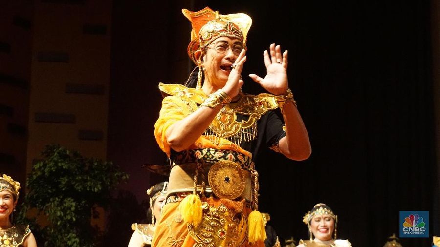Karakter dalam ketoprak tersebut diperankan langsung oleh berbagai profesional dalam bidang keuangan dan perbankan.