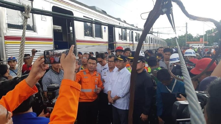Jalur KRL Bogor-Jakarta selesai diperbaiki sore ini, mulai bisa beroperasi normal 