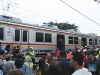 Hari Pertama PSBB Jabodebek, Penumpang KRL Anjlok