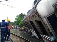 KRL Beroperasi Terbatas, Kemenhub Siapkan 65 Bus dari Bogor