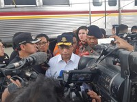 Ultimatum Menhub: Tarif Pesawat tak Turun, Subprice Menanti!