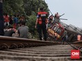 Masinis KRL Anjlok Tak Sadarkan Diri Saat Dilarikan ke RS