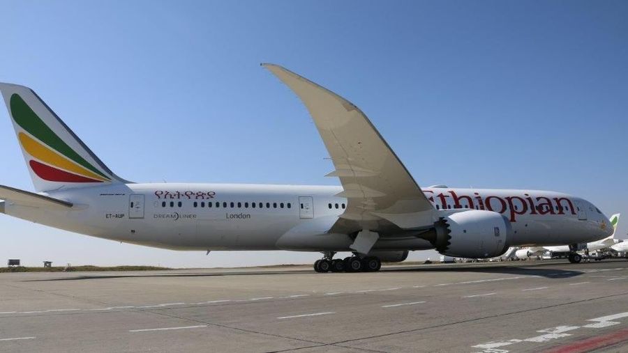 Pada Oktober 2018 lalu, Bpeing 737 MAX 8 milik maskapai Lion Air jatuh di Indonesia, dan Minggu kemarin pesawat yang sama milik Ethiopian Airlines juga jatuh.