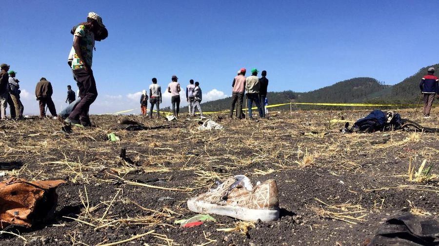 Pesawat jet penumpang Boeing 737 MAX 8 milik Ethiopian Airlines jatuh dalam perjalanan menuju Nairobi, ibu kota Kenya.