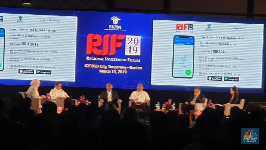 Lembong mengungkapkan fokus investasi Indonesia kini bergeser ke industri Pariwisata dan Ekonomi Digital.