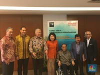 Ketika Mendag Berbagai Zaman Datangi Kantor Enggartiasto