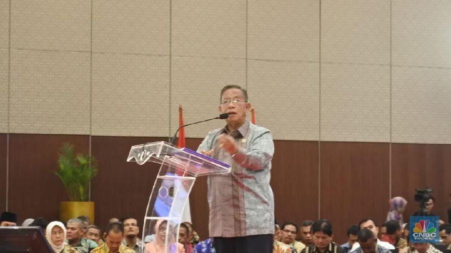 Menteri Koordinator Perekonomian Darmin Nasution yakin konsumsi rumah tangga RI di kuartal I 2019 tumbuh positif.