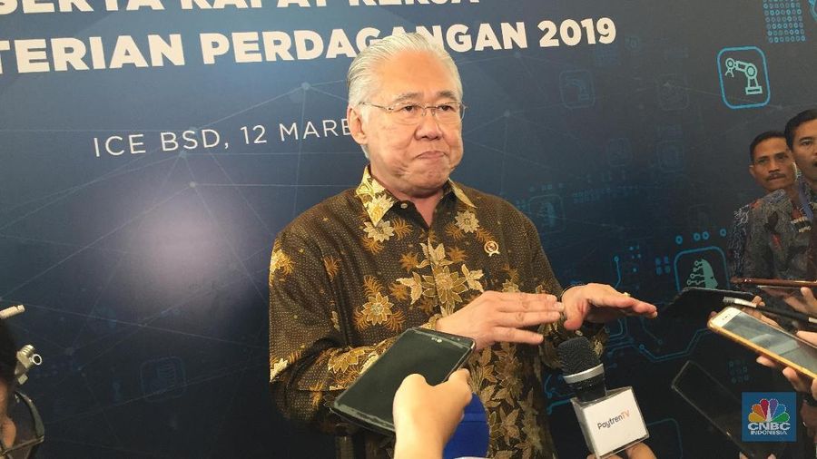 Dua kementerian saling melempar kebijakan terkait percepatan larangan ekspor nikel 