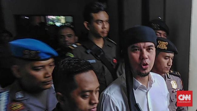 Diprediksi Gagal Lolos ke DPR, Dhani Tuding Ada 'Rezim Licik'