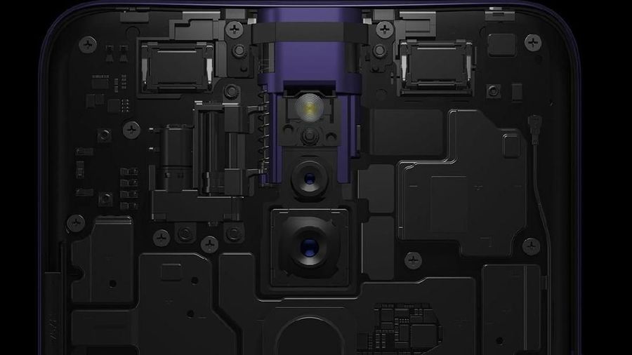 Pasar ponsel Indonesia kembali kedatangan produk terbaru Oppo F11 Pro dengan kelebihannya kamera 48 MP mampukah Realme 3 menyaingi Oppo F11