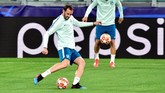 Diego Godin menjadi salah satu pemain penting Atletico Madrid. Bek uzur ini juga membuktikan kemampuan mencetak gol dalam pertemuan pertama dengan Juventus. (REUTERS/Massimo Pinca)