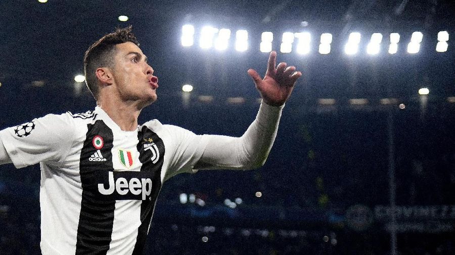 Dalam laga melawan Atletico Madrid, Cristiano Ronaldo mencetak hat-trick untuk mengantarkan Juventus ke babak perempat final.