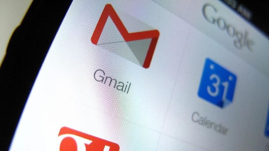Google apps are shown on an Apple iPhone. Researcher James Fisher believes Gmail’s “dots don’t matter” policy is a security risk.
REUTERS/MIKE BLAKE