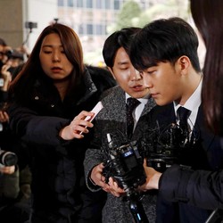 Perempuan Korea Buka Suara Soal Skandal Seks Seungri Cs