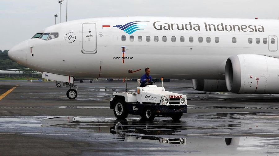 A seal is seen on Garuda Indonesia's Boeing 737 Max 8 airplane parked at the Garuda Maintenance Facility AeroAsia, at Soekarno-Hatta International airport near Jakarta, Indonesia, March 13, 2019. REUTERS/Willy Kurniawan