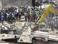 Tragis! 100 Anak Terjebak di Reruntuhan Sekolah Nigeria