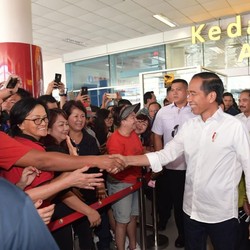 Jokowi, Emak-emak, dan Kemiskinan Indonesia