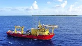 Ini adalah kapal Ocean Zephyr yang membawa misi eksplorasi kapal selam bawah laut ketika mempersiapkan misi mereka di kepulauan Alphonse, di Seychelles, Afrika Timur, Sabtu (9/3)(AP Photo/Steve Barker)