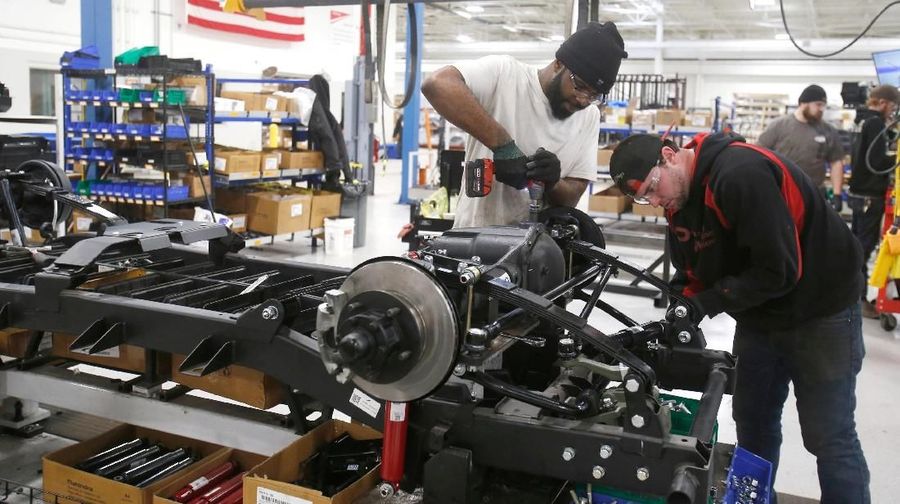 Mahindra produsen otomotif asal India mencoba masuk ke pasar Amerika Serikat dengan sebuah kendaraan off-road murah